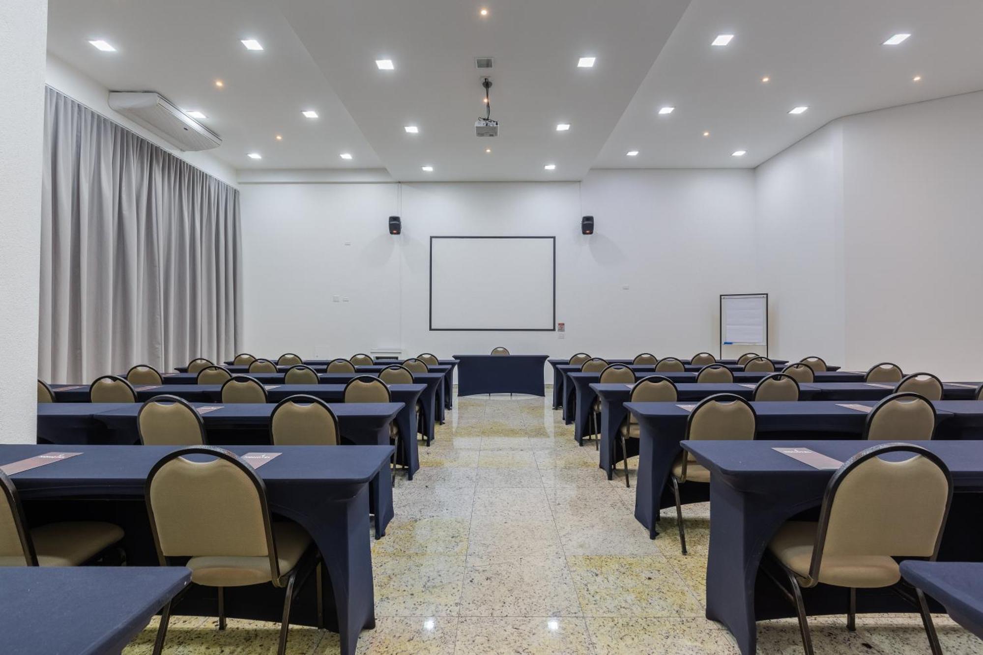 Nohotel Premium أمريكانا المظهر الخارجي الصورة